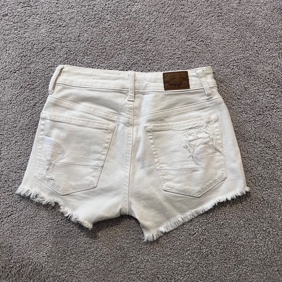 American Eagle white denim shorts - Picture 2 of 2